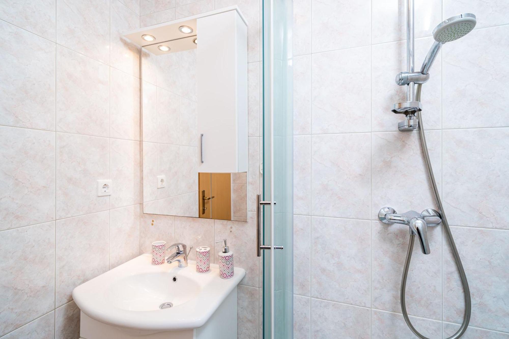 Apartments Zarac دوبروفينك الغرفة الصورة